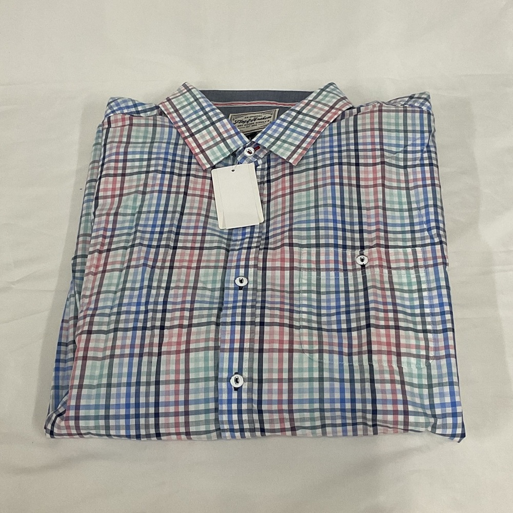 NWT Men’s long sleeve button down Flag&Anthem shirt - Picture 1 of 5